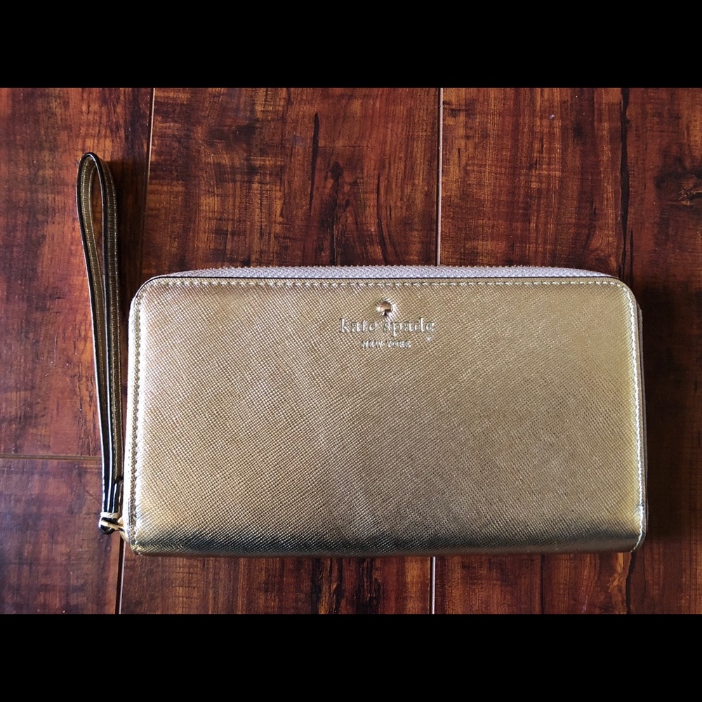 Kate spade wallet- brand new